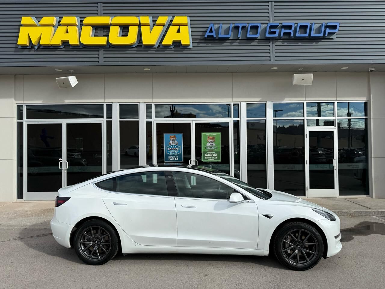 2019 TESLA Model 3