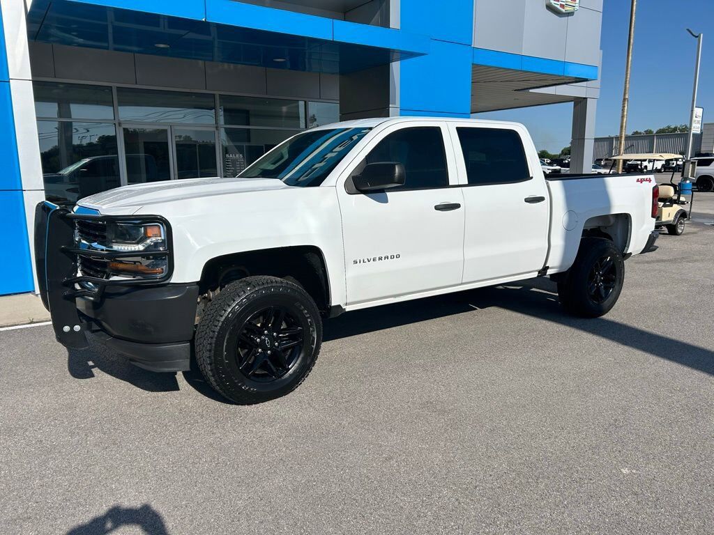 2018 CHEVROLET Silverado