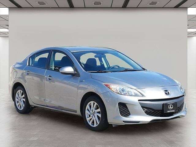2013 MAZDA Mazda3