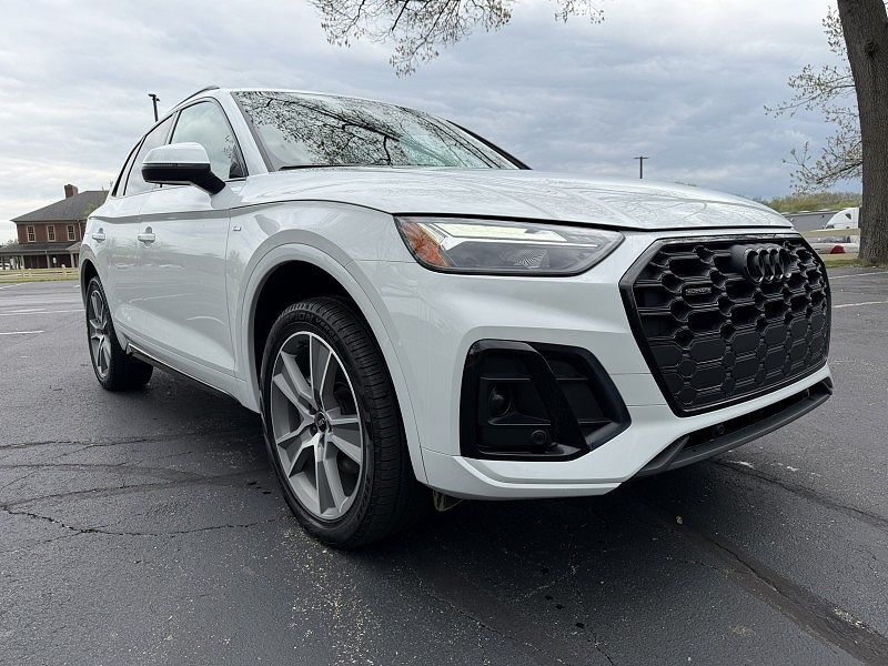 2025 AUDI Q5