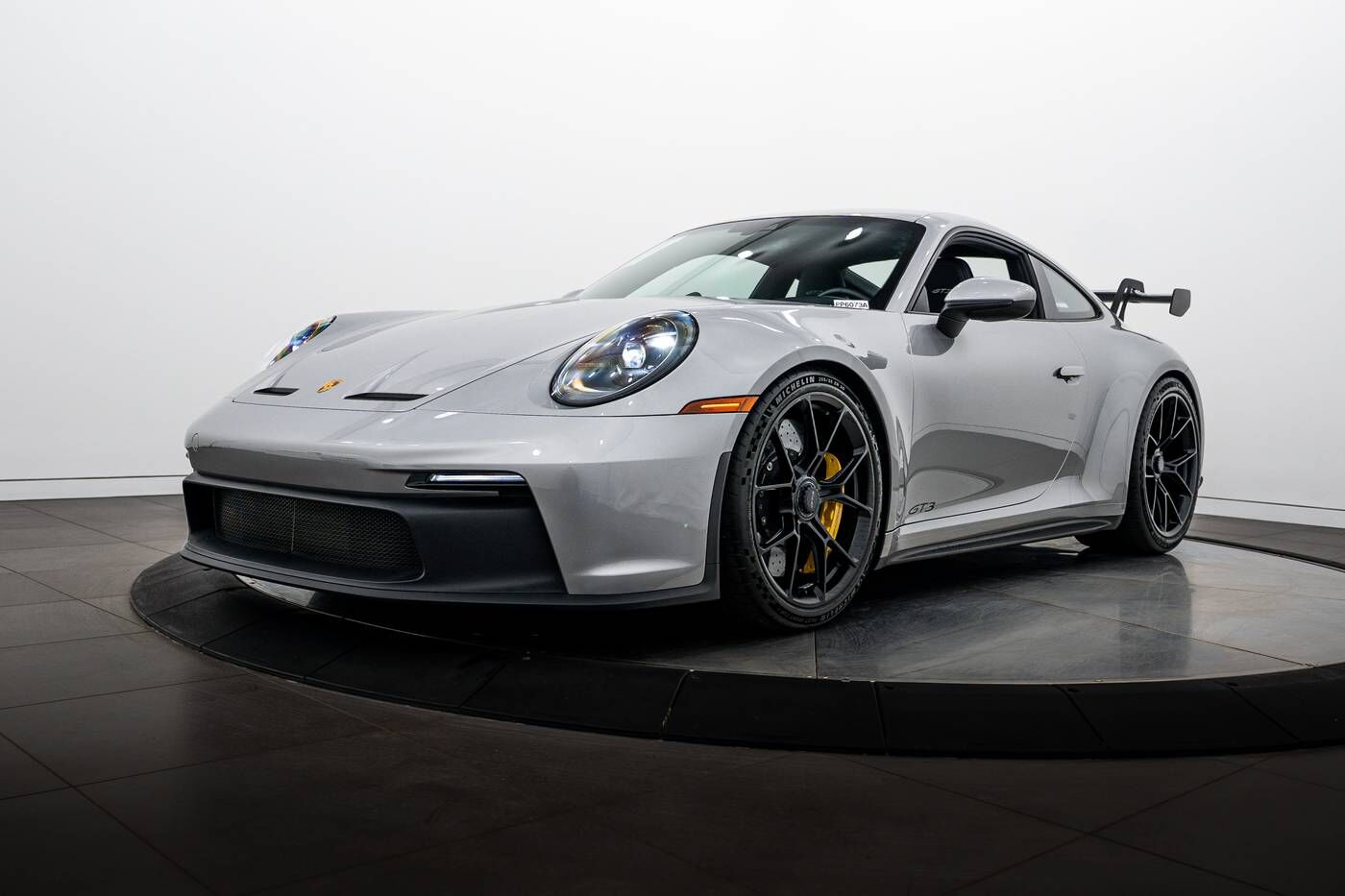 2023 PORSCHE 911