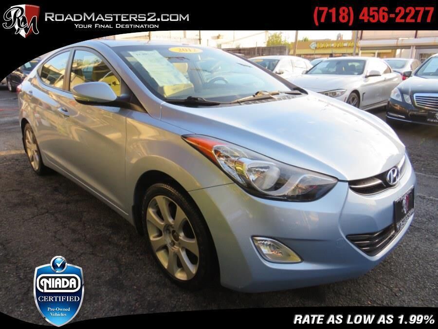 2012 HYUNDAI Elantra