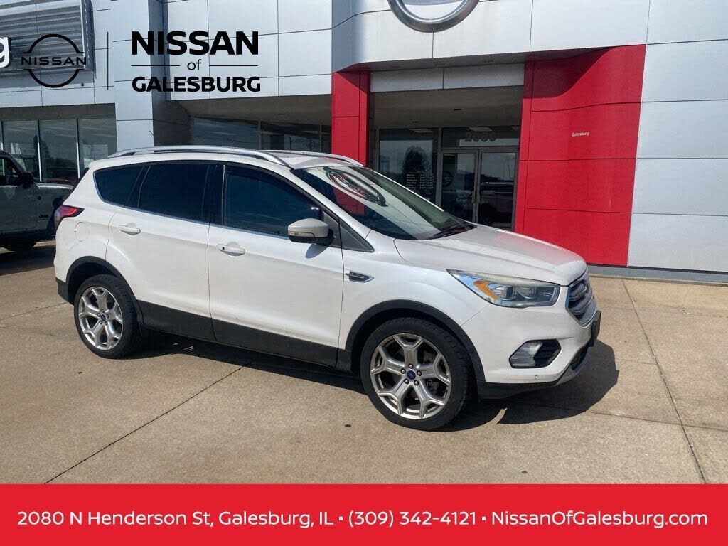 2017 FORD Escape