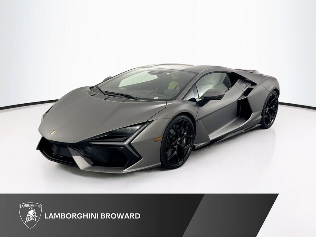 2026 LAMBORGHINI Revuelto