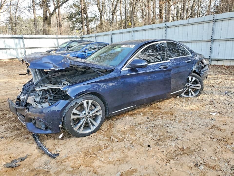2017 MERCEDES-BENZ C-Class