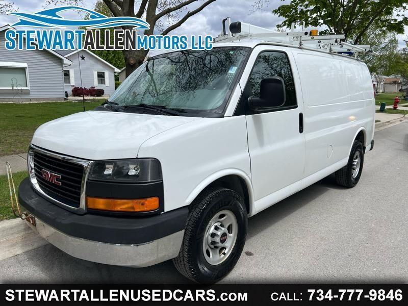 2016 GMC Savana