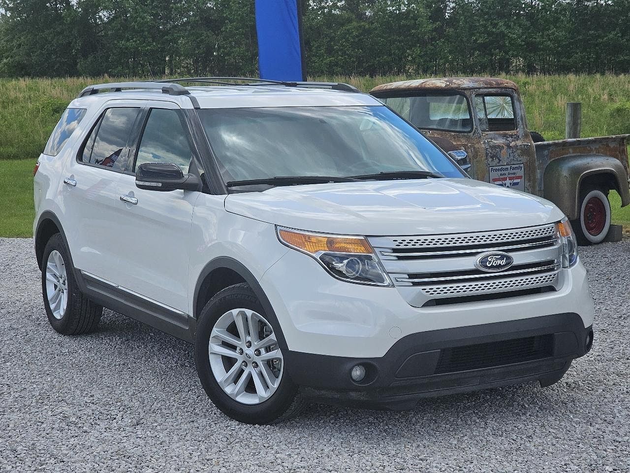 2014 FORD Explorer