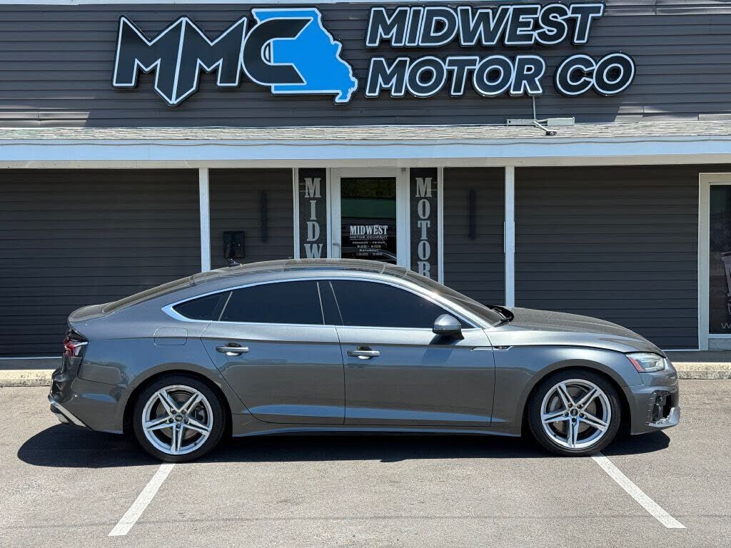2022 AUDI A5