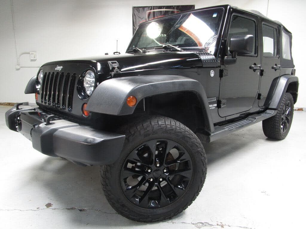 2013 JEEP Wrangler