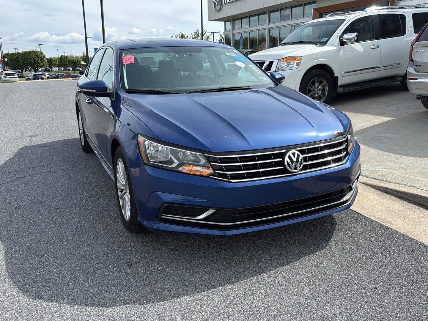 2017 VOLKSWAGEN Passat