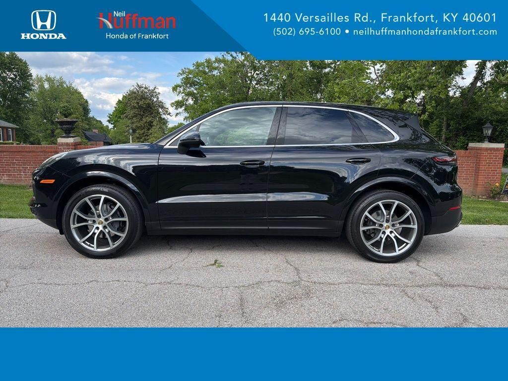 2020 PORSCHE Cayenne