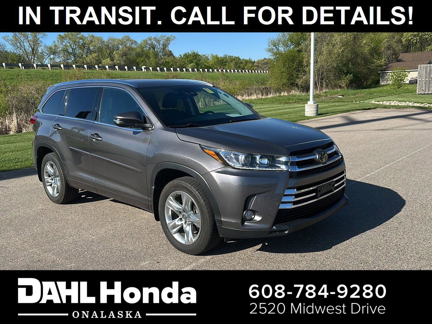 2017 TOYOTA Highlander