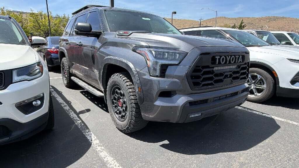2023 TOYOTA Sequoia