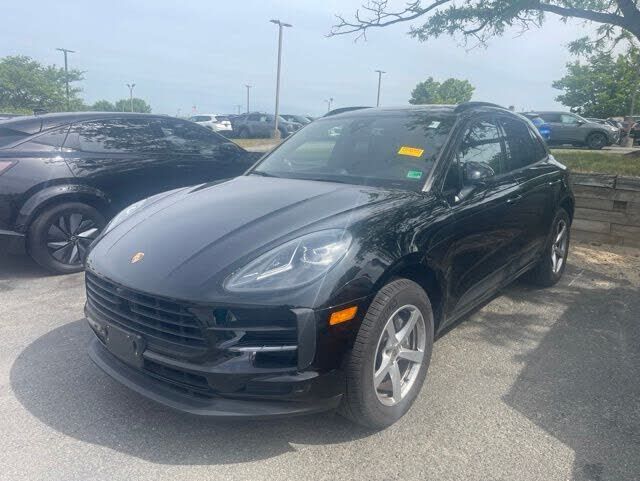 2021 PORSCHE Macan
