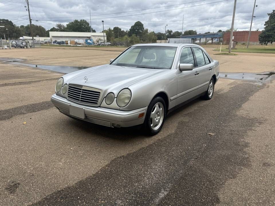 1999 MERCEDES-BENZ E-Class