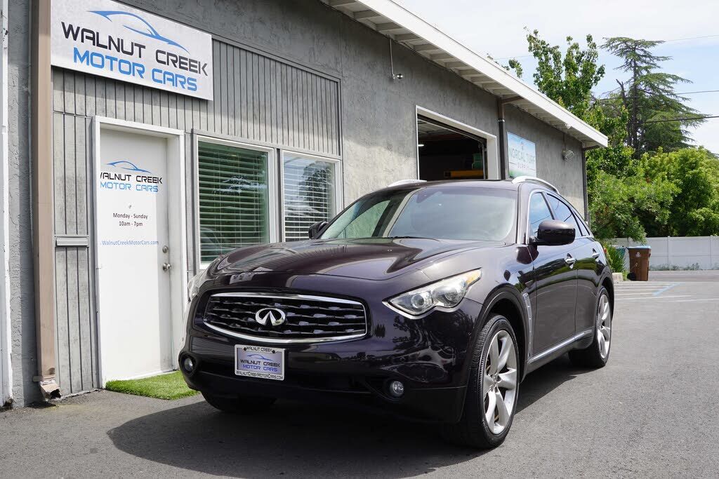 2010 INFINITI FX50