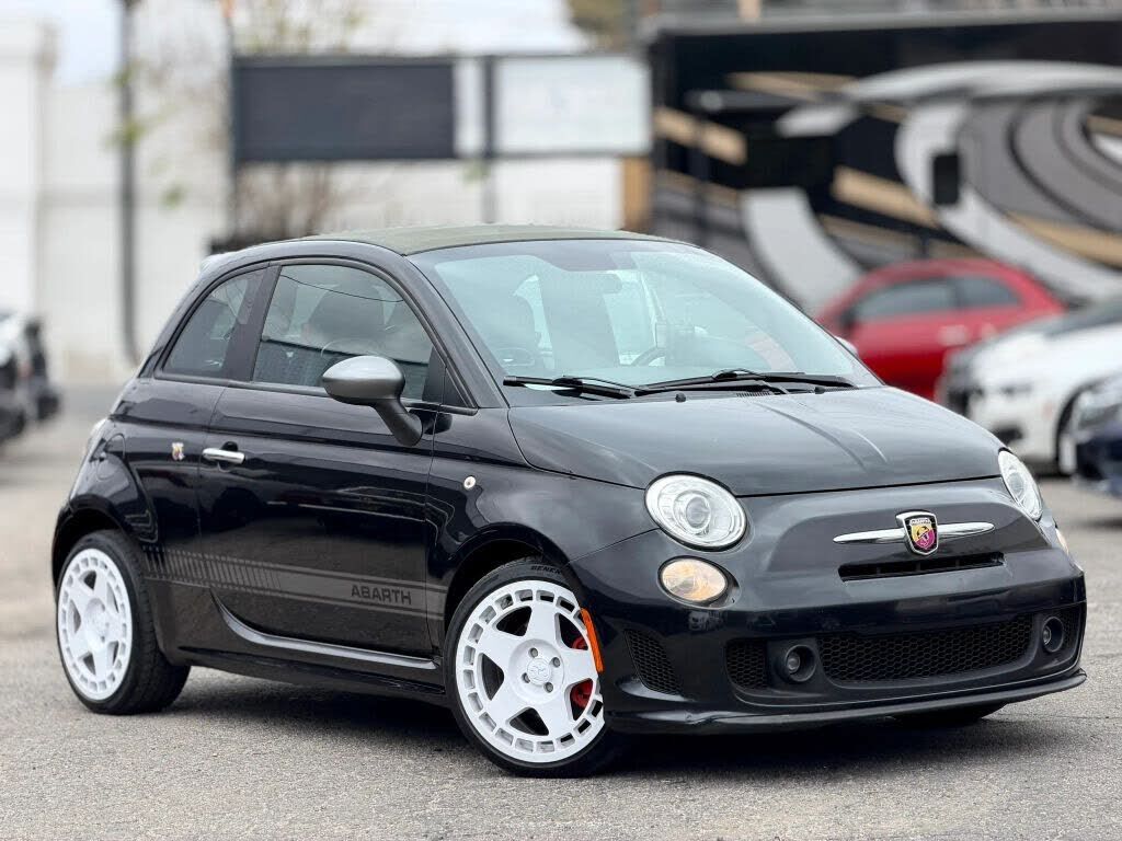 2013 FIAT 500