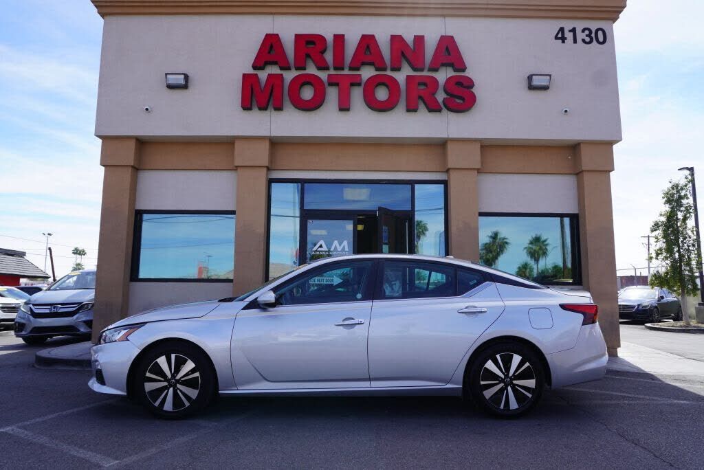 2022 NISSAN Altima