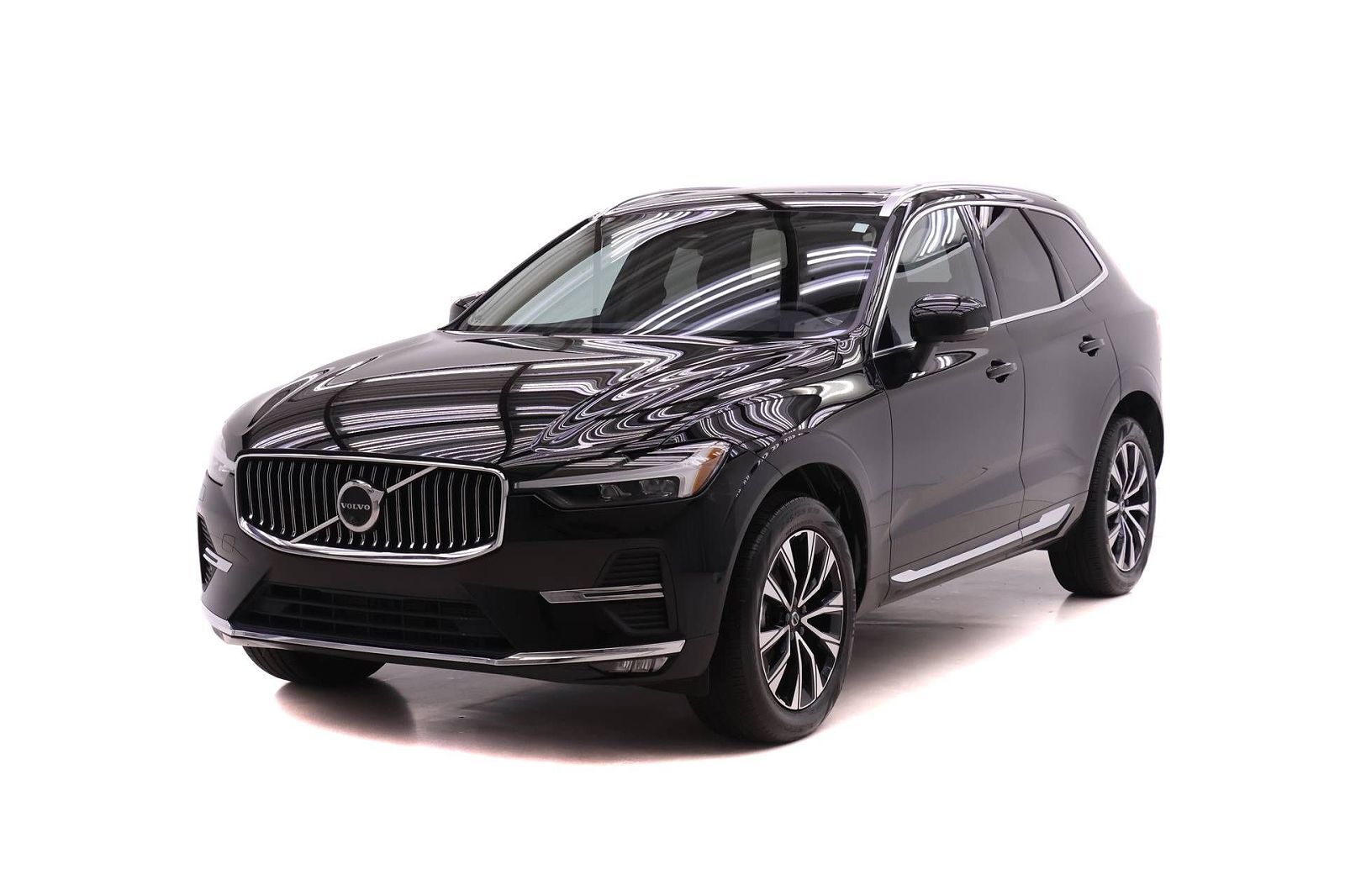 2023 VOLVO XC60