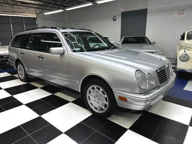 1999 MERCEDES-BENZ E-Class