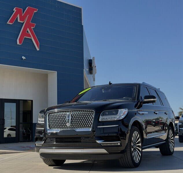 2019 LINCOLN Navigator