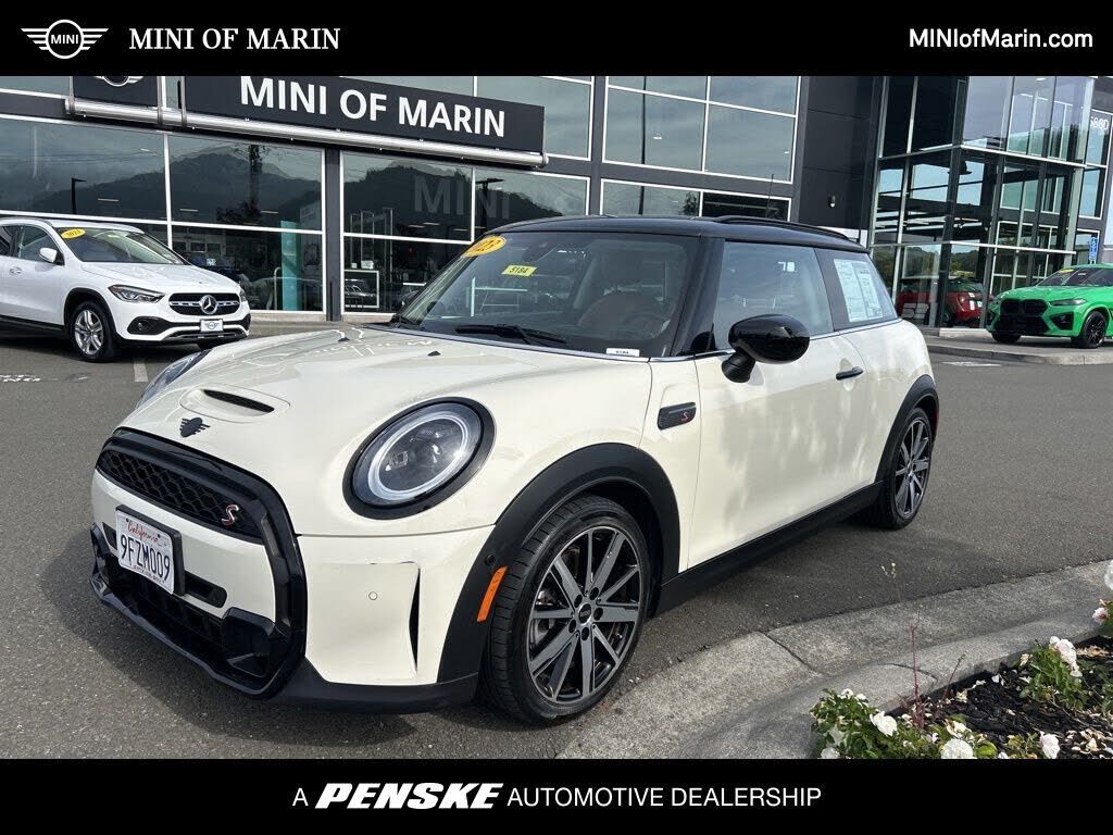 2023 MINI Hardtop