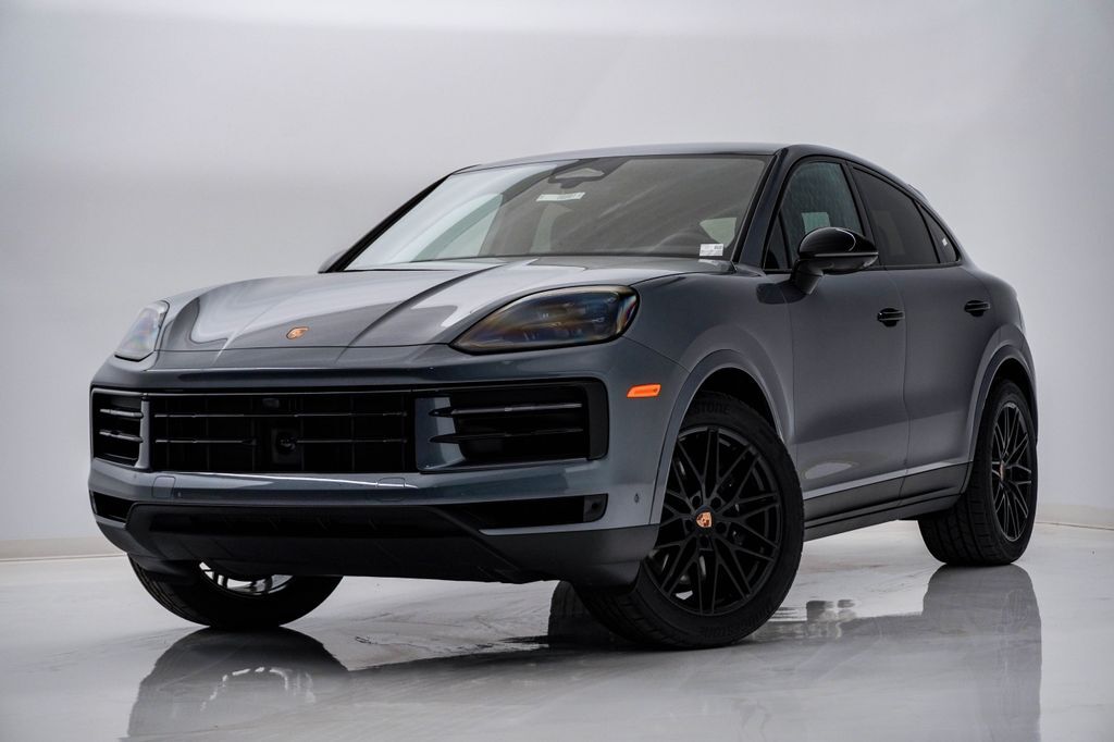 2026 PORSCHE Cayenne