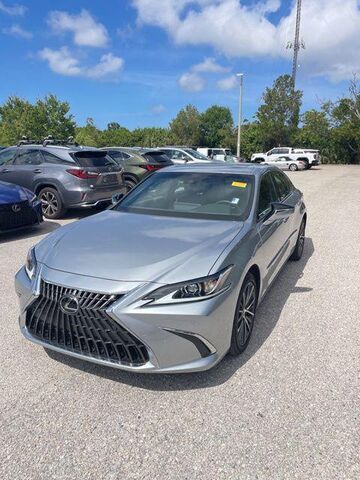 2023 LEXUS ES