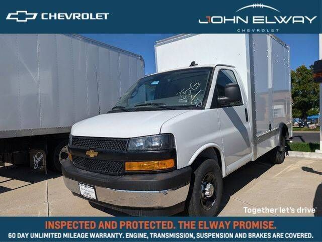 2024 CHEVROLET Express