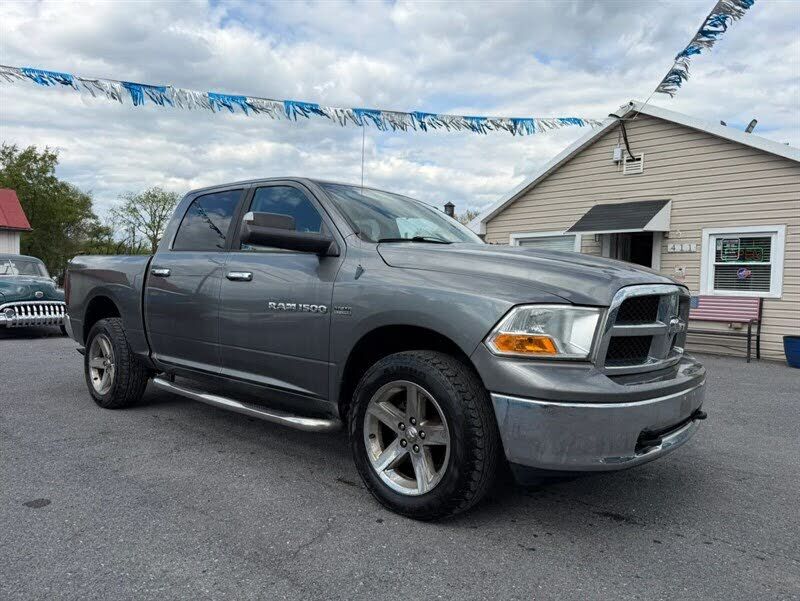 2011 DODGE Ram