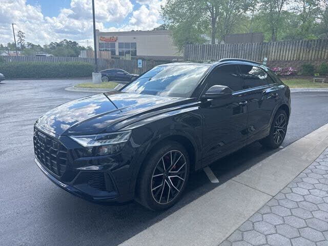 2023 AUDI SQ8
