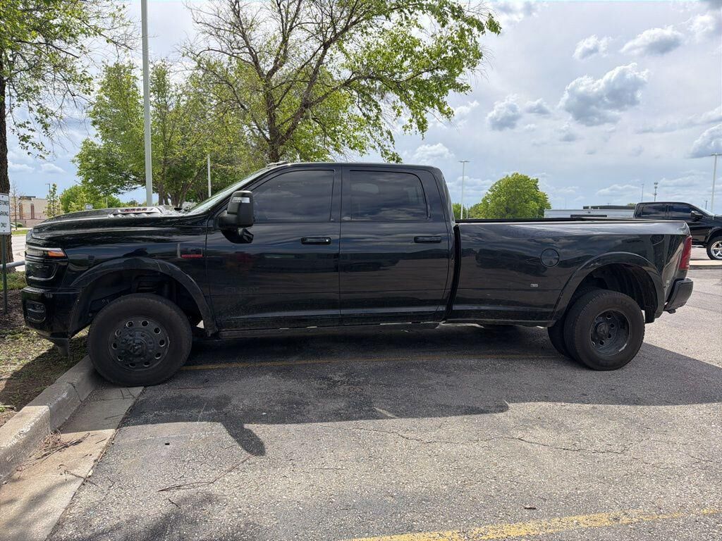 2025 RAM 3500