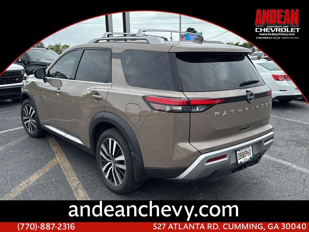 2024 NISSAN Pathfinder