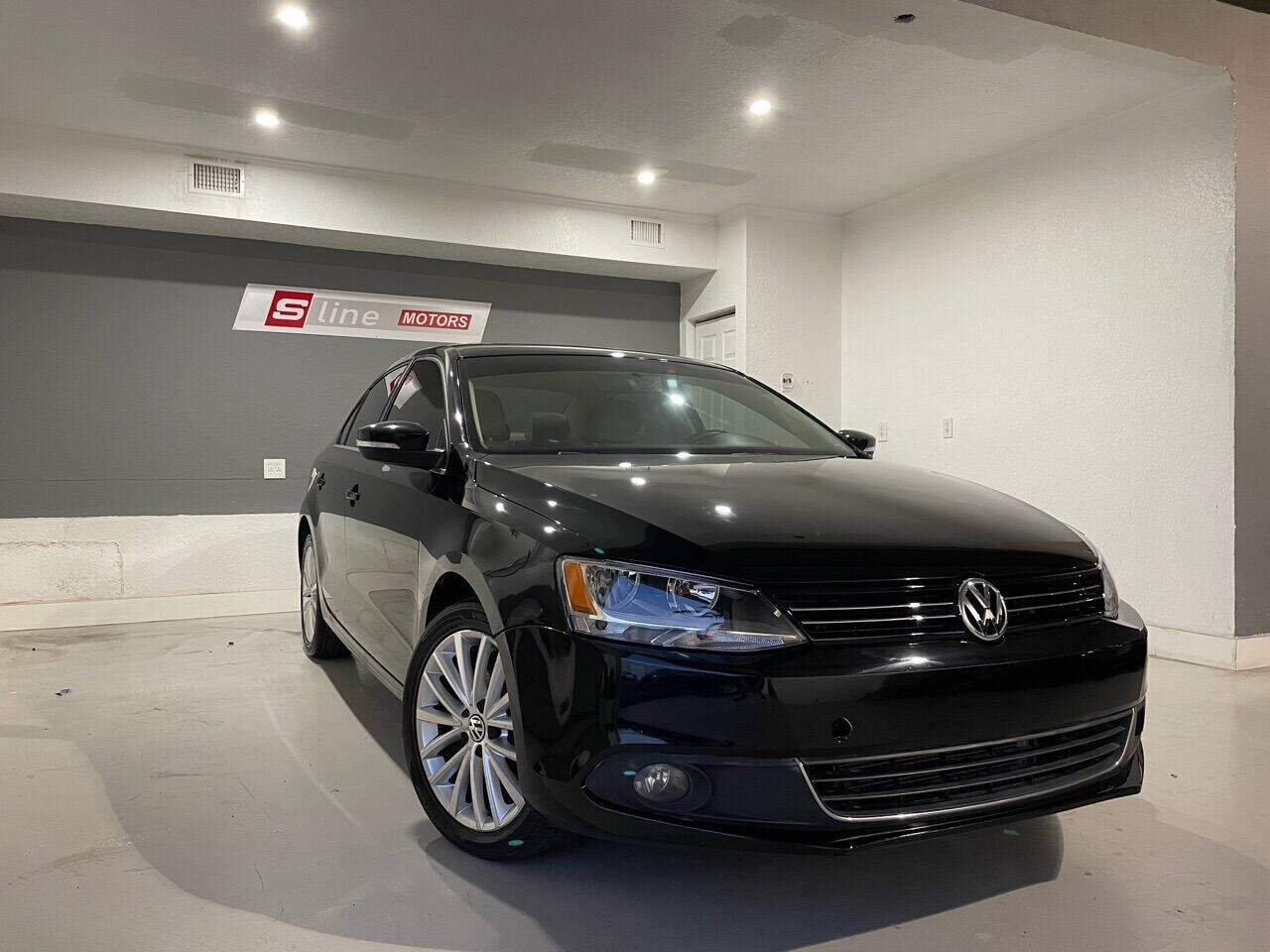 2011 VOLKSWAGEN Jetta