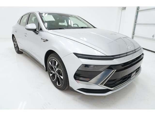 2025 HYUNDAI Sonata