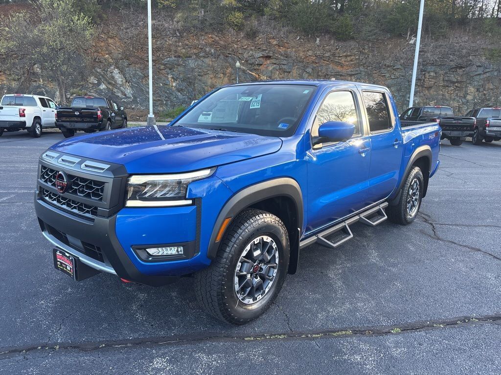 2026 NISSAN Frontier