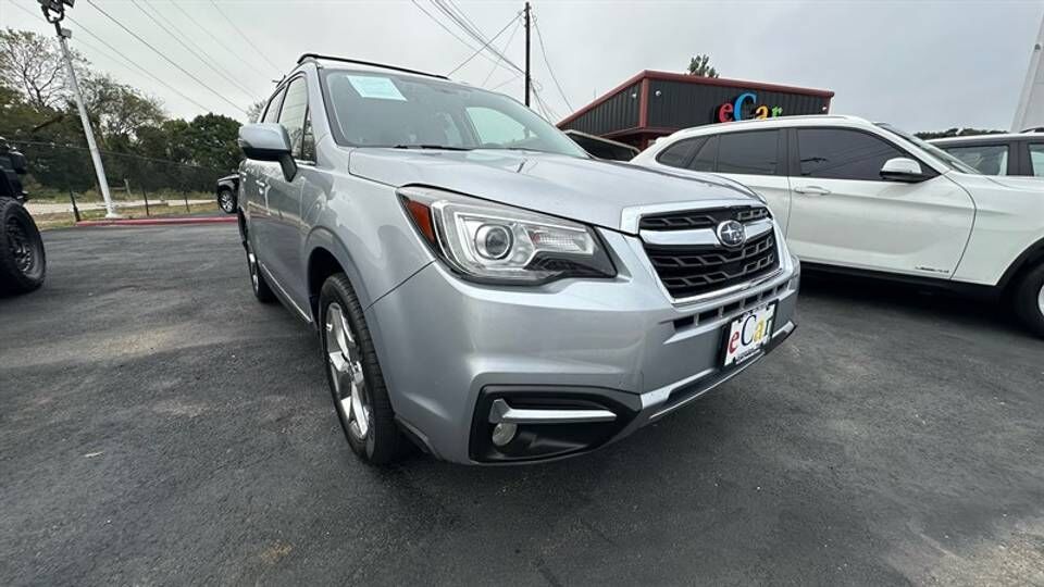 2017 SUBARU Forester