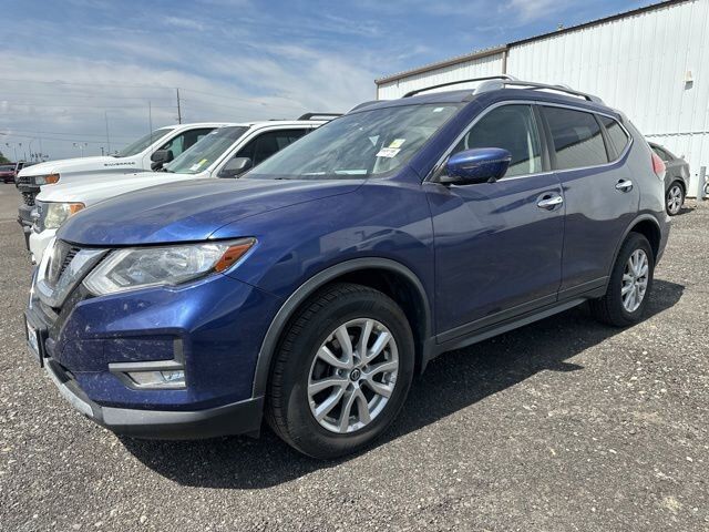 2017 NISSAN Rogue