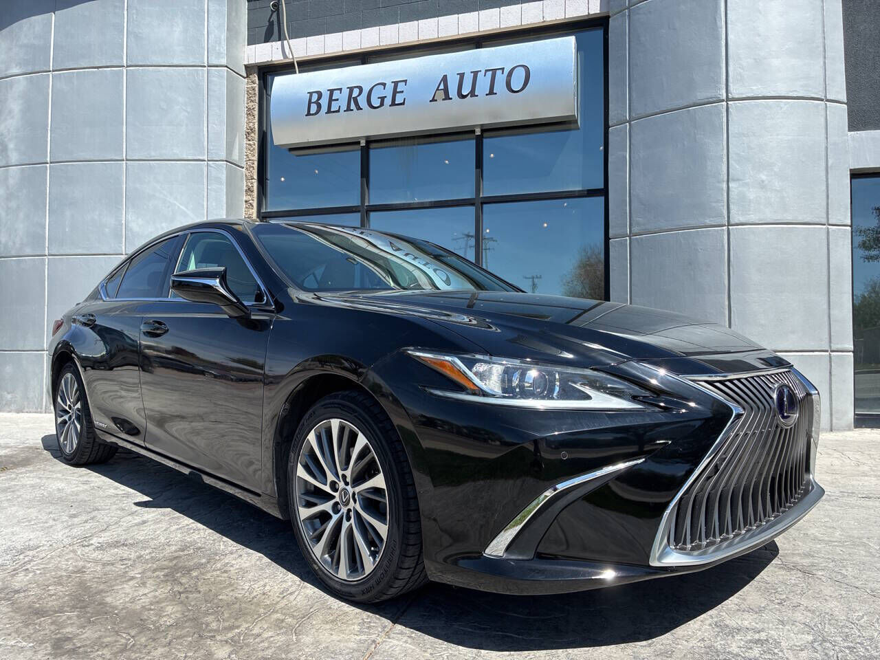 2020 LEXUS ES