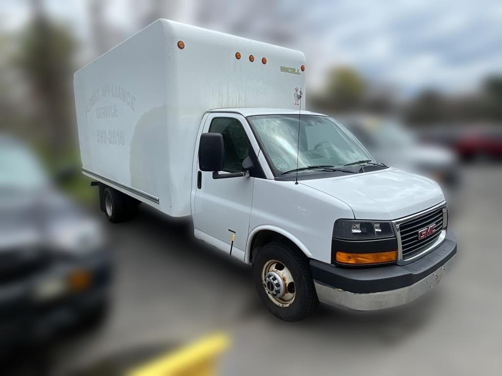 2019 GMC Savana