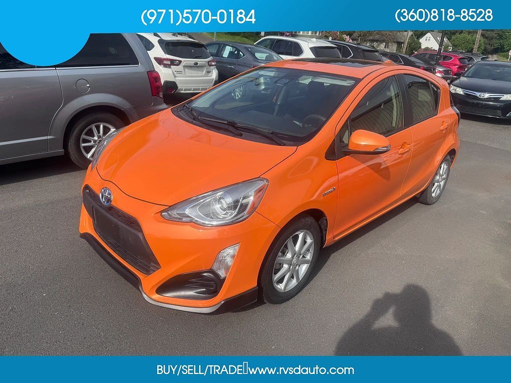 2016 TOYOTA Prius