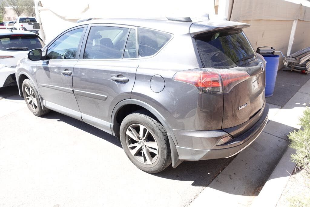 2016 TOYOTA RAV4