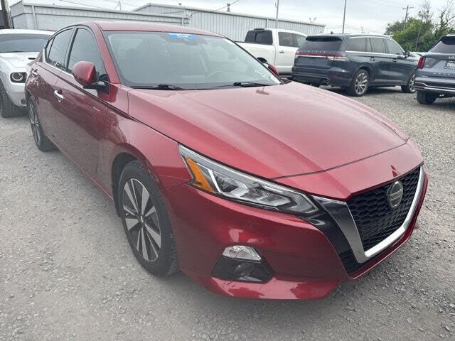 2020 NISSAN Altima