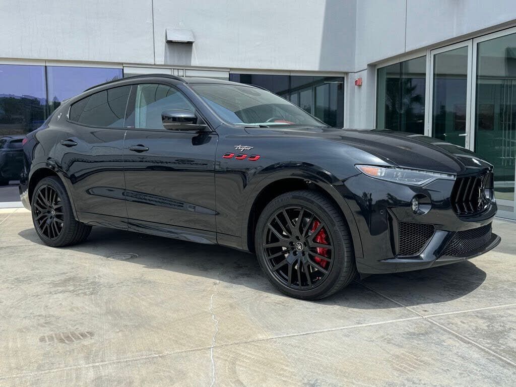 2023 MASERATI Levante