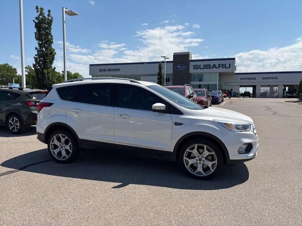 2019 FORD Escape