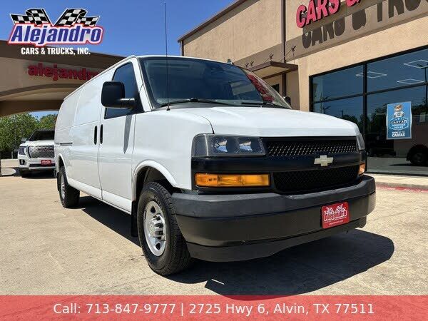 2020 CHEVROLET Express