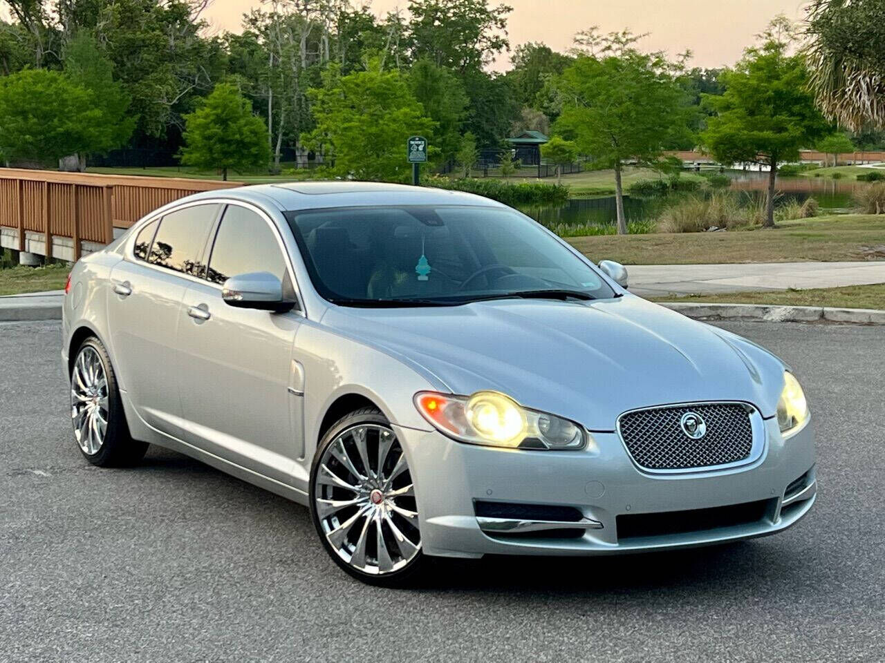 2009 JAGUAR XF