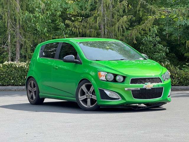 2015 CHEVROLET Sonic