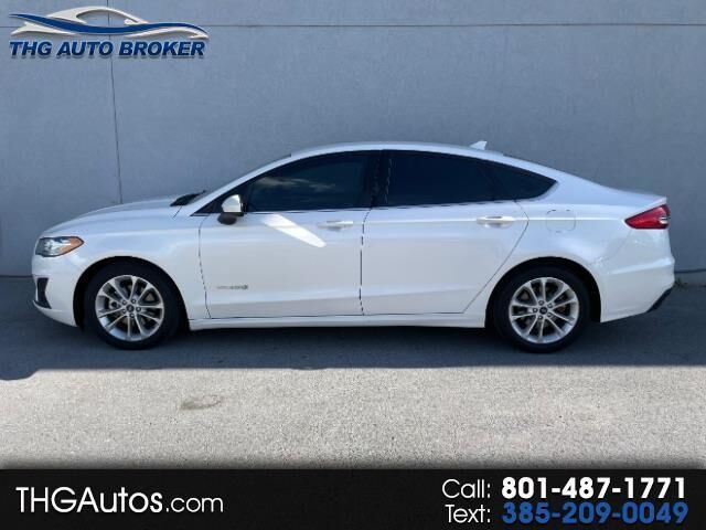 2019 FORD Fusion