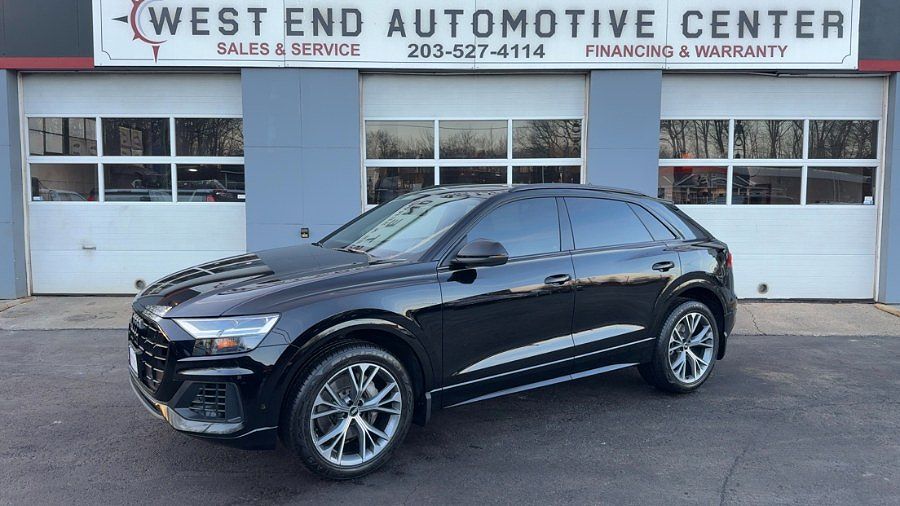2021 AUDI Q8